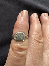Vintage JHW Silver Mark Sterling Silver Signet Ring -UK Size E