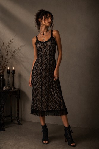 Y2k black lace slip dress - black,