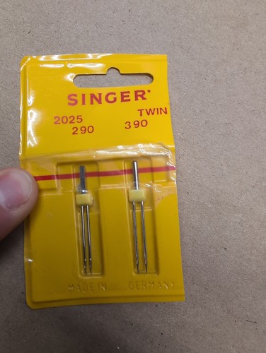 Singer sewing machine - singer,