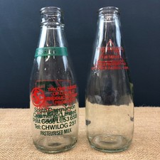 2 X VINTAGE SOUTH CAERNARVON CREAMERIES UK 568ML/ 1 PINT GLASS MILK BOTTLES
