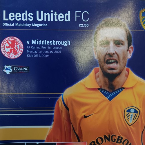 Leeds utd football programmes - leeds,