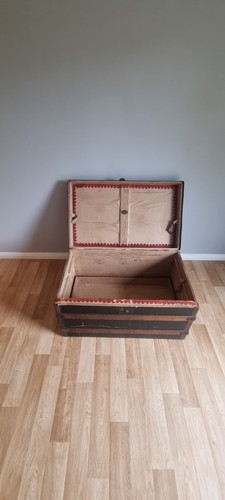 Old wooden chest - old,