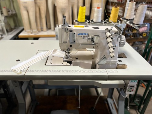 Juki 7605u needle - 3-needle, flat
