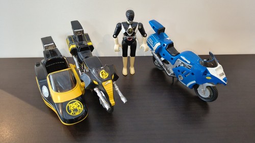 Mighty morphin power rangers - mighty,