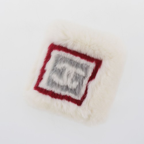Chanel used lapin fur - lapin,