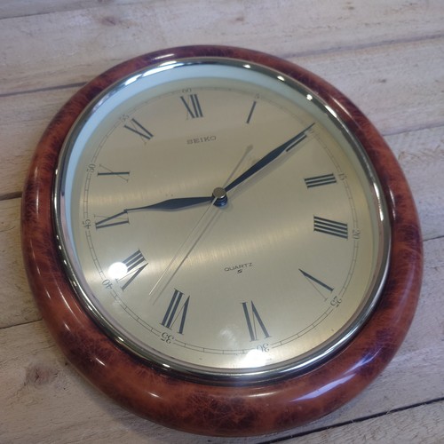 Seiko wood effect wall - ,