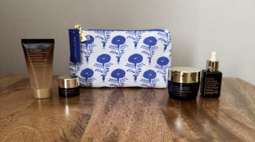Estate lauder beauty bloom - beauty, in