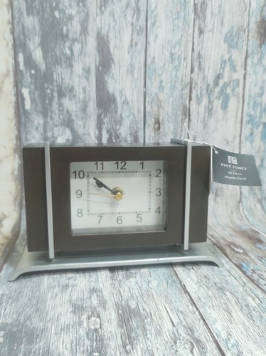 Past times art deco mantle - past,