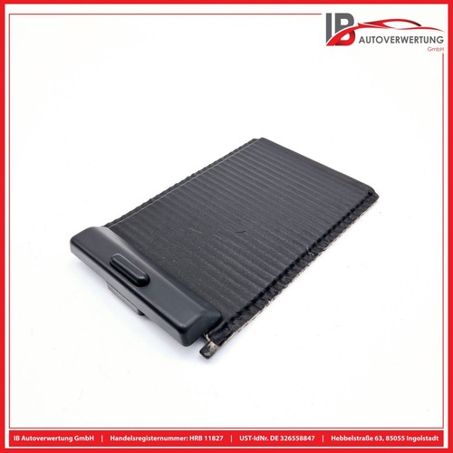 Center console roller blind