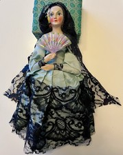Vintage Traditional Spanish/Mexican Doll 30cm/12ins Tall VGC