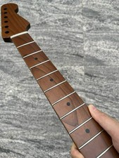 21 Frets Strat Roasted Maple