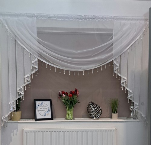 Stunning white pleated - , net