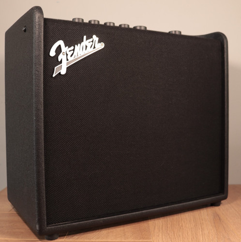 Fender mustang lt25 25 - mustang, watt