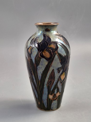 Moorcroft style tubelined iris - tubelined,