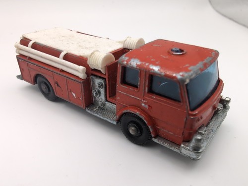 Lesney fire pumper - fire,