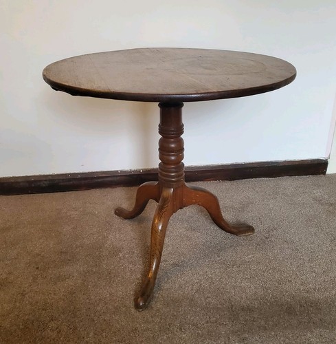 Georgian oak tripod - oak,