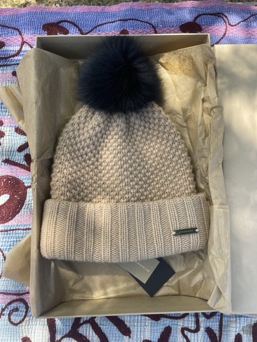 Bnwt burberry camel - camel, knitted