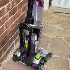 BISSELL ProHeat Purple/Titanium/Lime Carpet Cleaner. Perfect for homes with pets