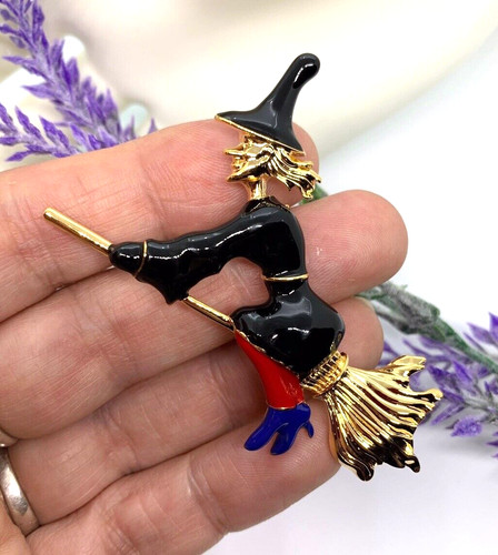 Lovely witch dressed black - lovely,