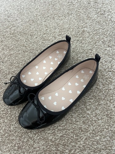 Girls black school shoes pumps - black,