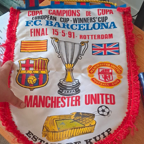 Barcelona manchester - v,