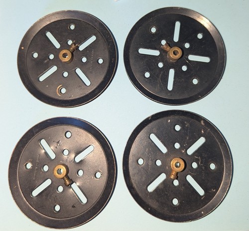 Meccano part black - x,
