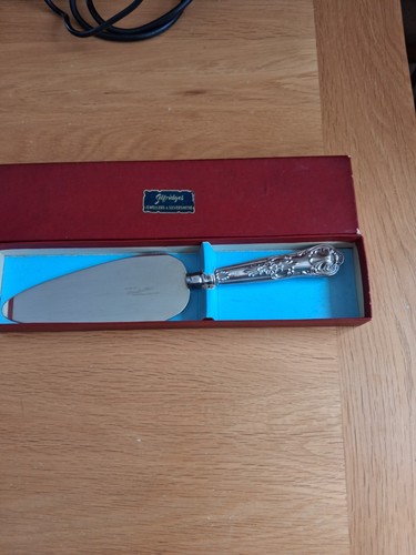 Selfridges sterling silver/