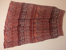 🌺 Boho Rust Red Tribal