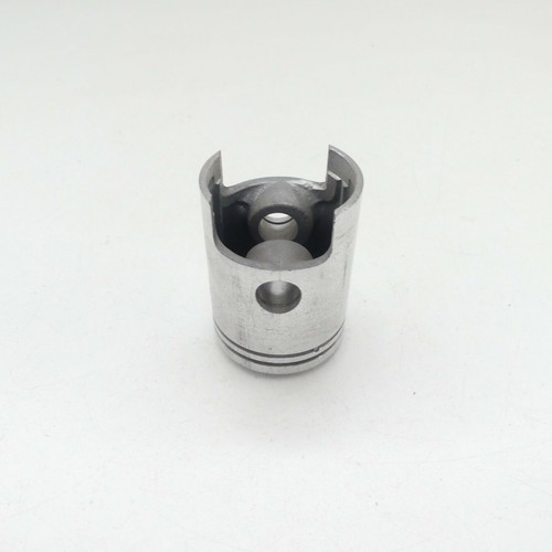 Genuine yamaha piston - genuine, as