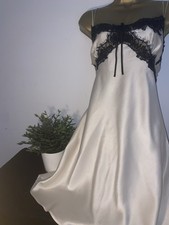 MARKS AND SPENCER CREAM PURE SILK NEGLIGEE/ NIGHTDRESS SIZE 14