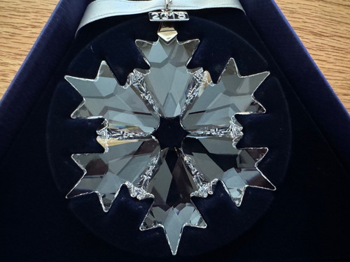 Swarovski annual edition - swarovski,