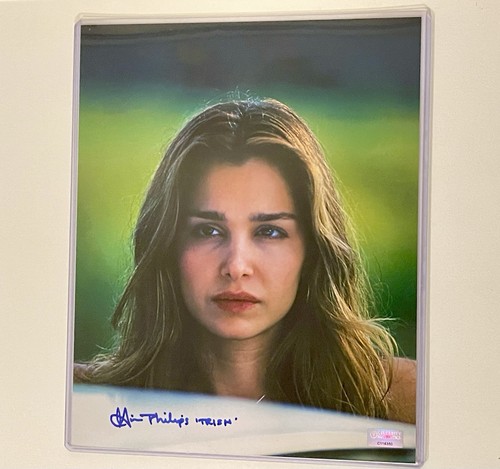 Gina philips signed 10x8 - gina,