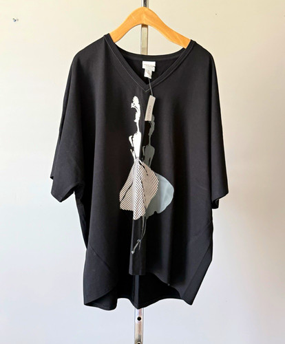 Chicos weekends graphic top - chicos,