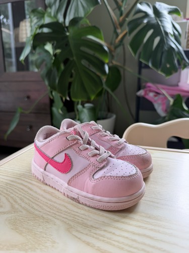 Nike dunk low triple - dunk,
