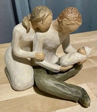 WILLOW TREE SUSAN LORDI “NEW LIFE" MOTHER/FATHER/BABY RESIN FIGURINE FAMILY