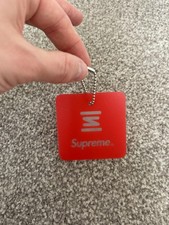 Supreme x Nike Shox Hangtag