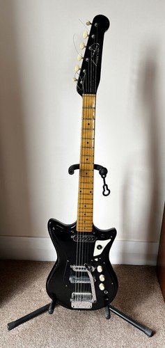 Burns electric guitar - burns,