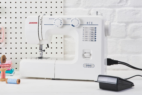 New sealed janome - sealed, sewing