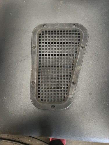 Land rover defender wing - wing, vent