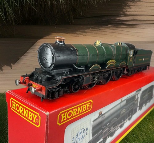 Boxed hornby r2390 king - boxed,