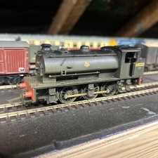 Hornby R2380A OO J94 0-6-0st 68020 BR black early crest weathered