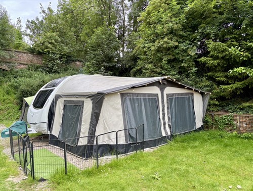 Bradcot residencia size - bradcot,