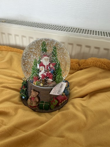 Gisela graham santa - graham, toys