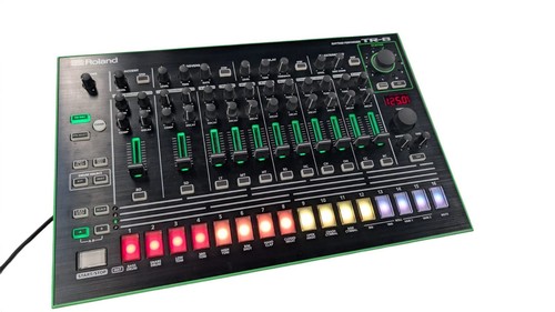 Roland tr8 rhythm performer - roland,