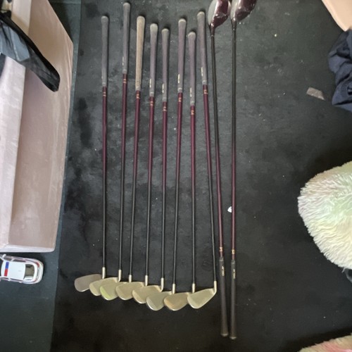 Yonex right handed club - right-handed,