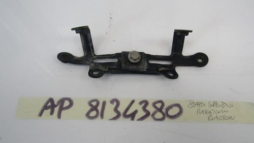 Radiator support bracket