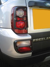 Rear Light lamp Guards Black for Land Rover Freelander 1 2004-07 facelift tail