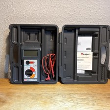 Megger MIT220/MIT200 Insulation and Continuity Tester with Case
