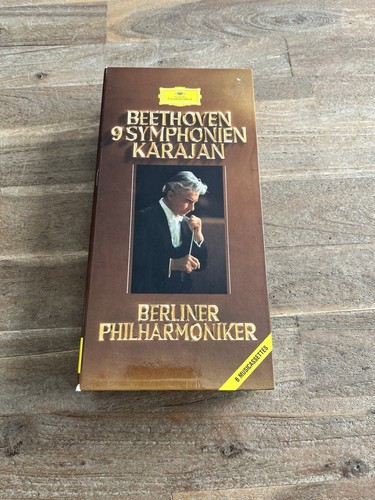Beethoven karajan 9 - /,