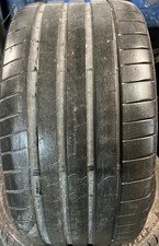 X1 255/30/19 Bridgestone